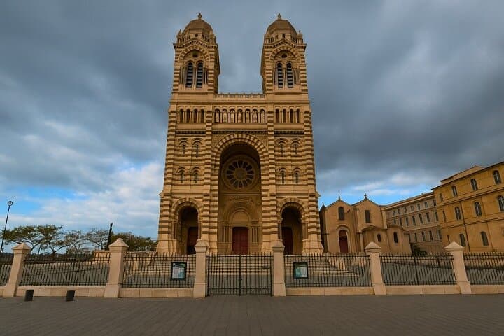 Marseille City Self-Guided Walking Tour
