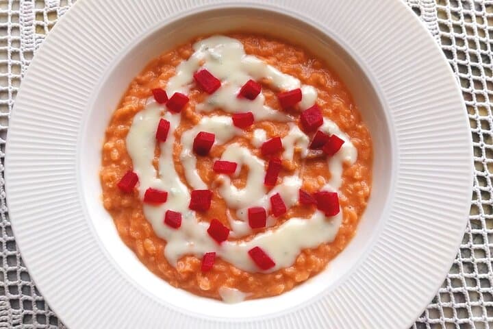 Private French Home Cooking Class in Paris with Local Chef Ioana