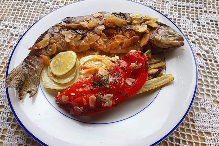 Private French Home Cooking Class in Paris with Local Chef Ioana