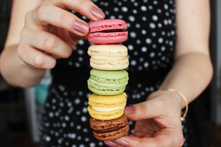 Fun Macaron Baking and Painting Class With Local Chef in Paris