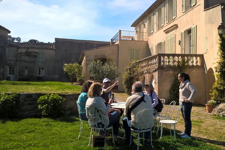 Private tour in Provence with your official tour guide !