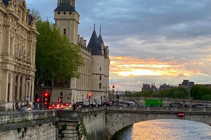 Paris Justice and Crime Tour