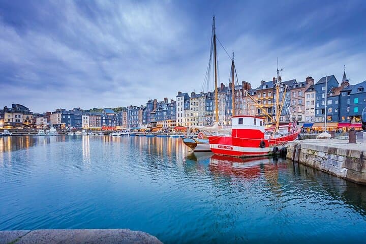 2 days Escape to Normandy Beaches D Day and Brittany Van Private