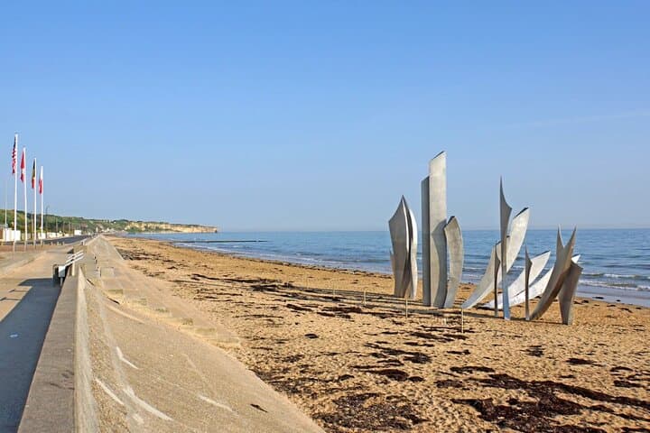 1 day DDay Normandy beaches Landing Van VIP private Paris