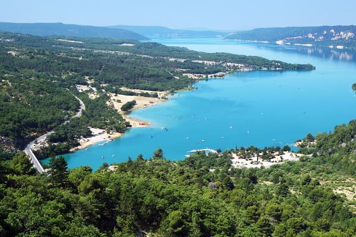 Gorges du Verdon and perched villages from Manosque.