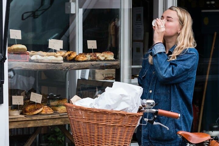 Bike & Bites: The Ultimate Paris Food Tour on Two Wheels