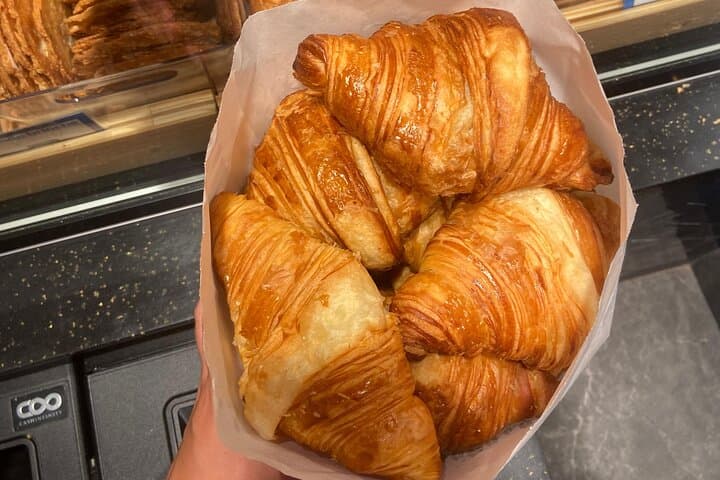 Bike & Bites: The Ultimate Paris Food Tour on Two Wheels