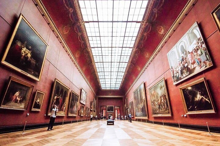 Louvre Museum Skip-the-Line Half Day Tour