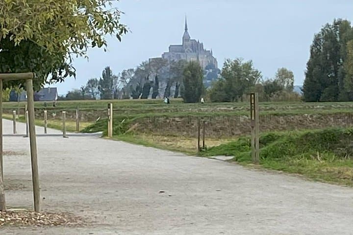 Explore Mont Saint Michel with Guided Tour and Abbey Access