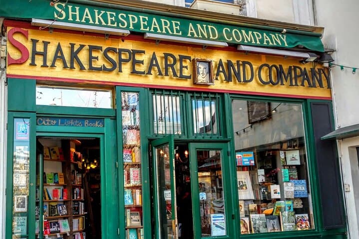 Paris Latin Quarter Tour: Pantheon, Luxembourg Gardens & More