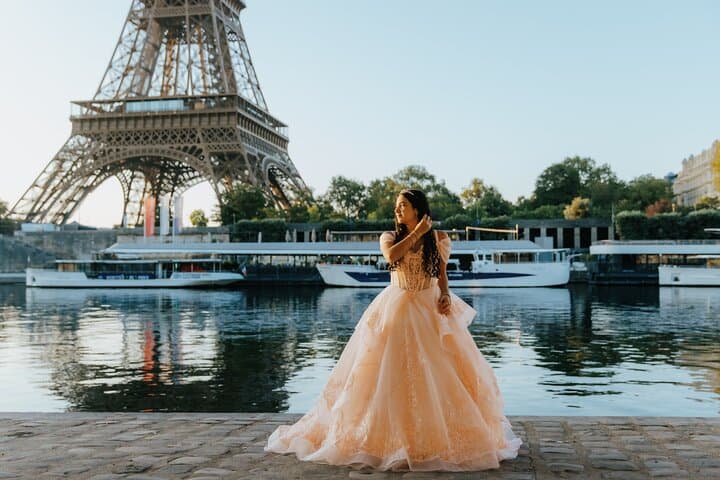 Solo photoshoot by our local photographer in Paris