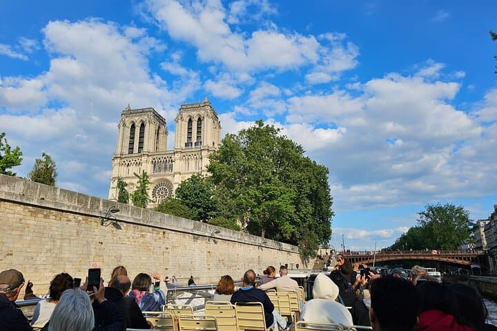 Inside Notre Dame Tour with Optional Seine River Cruise