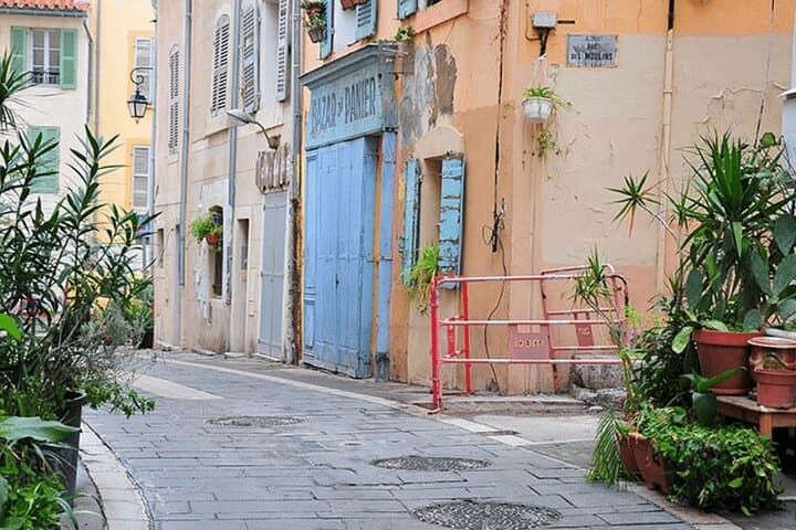 Private Bus Tour to Hôtel de Paris Saint-Tropez