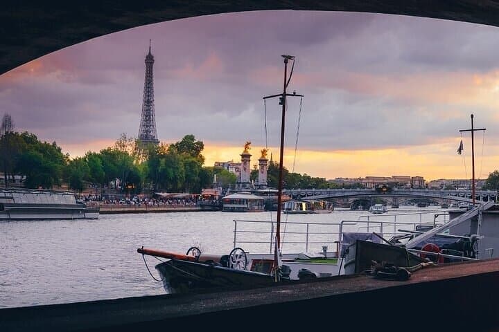 Eiffel Tower Grounds Walk and Seine River Dining Cruise