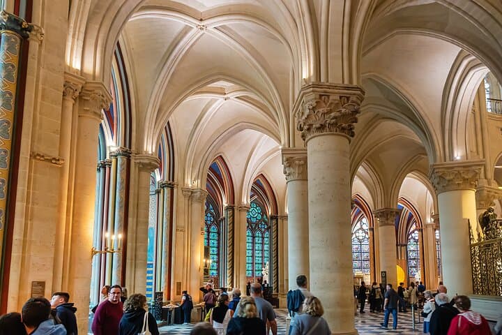 Paris Notre Dame Cathedral and Sainte Chapelle Semi Private Tour