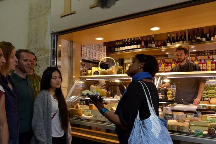 Paris Guided Food Tour by Bike - Ile de la Cité and Marais
