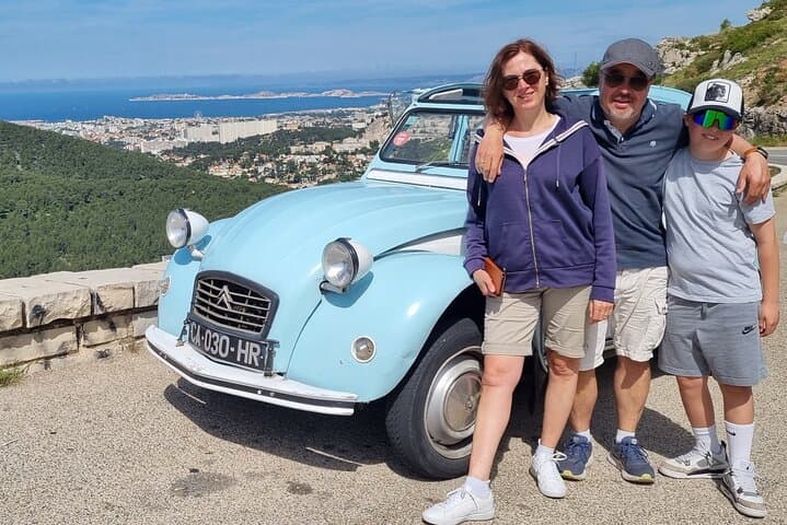 Marseille to Cassis by 2CV Citroën