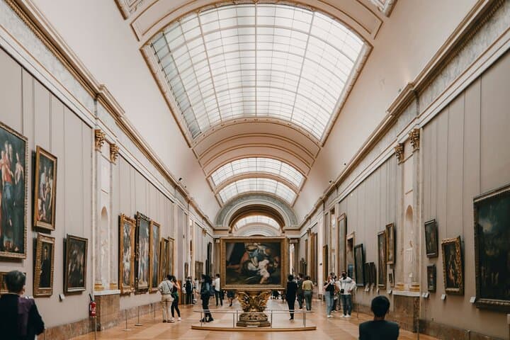 Louvre Reserved Access with Eiffel Tower and Cruise Option