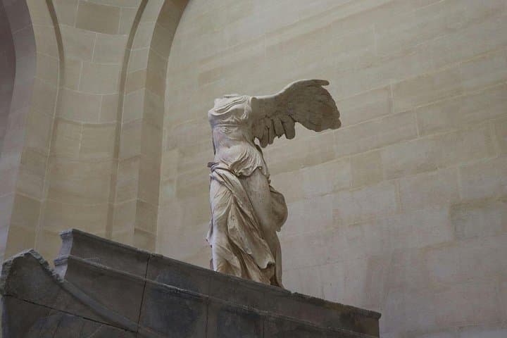 Louvre Reserved Access with Eiffel Tower and Cruise Option