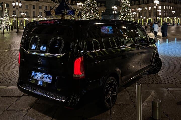 Private Transfer from ORLY Airport to Disneyland hotel