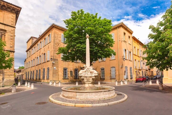 Aix-en-Provence Essentials Private Tour