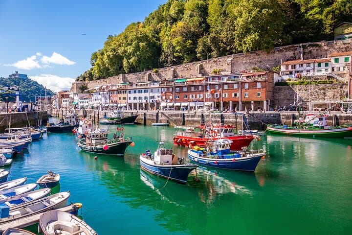 Private Transfer From Bordeaux To San Sebastian, Stop in Hendaye