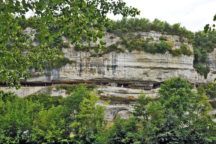 Private Full Day Prehistory and Paleolithic Art from Sarlat