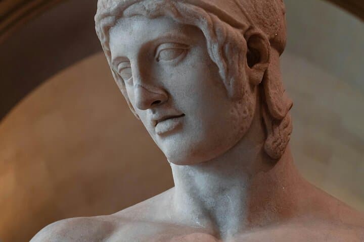 Louvre Classics | Wheelchair Friendly Experience