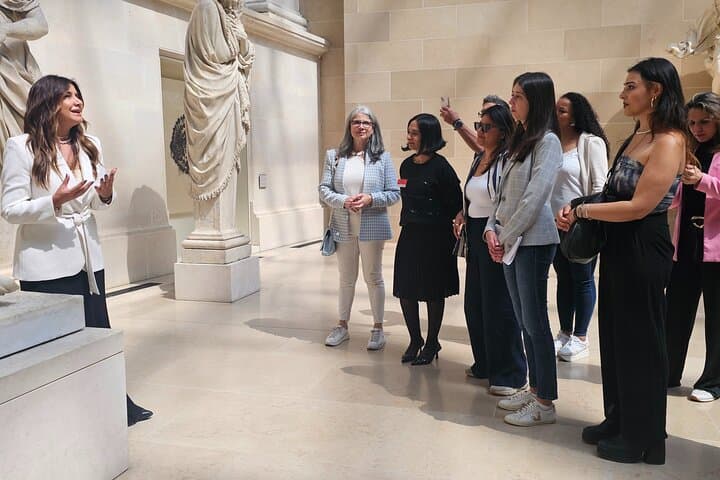 Louvre Essential 2h Portuguese guided tour