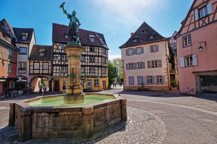 Hello Colmar: Private 2-Hour Intro City Walk with Local Guide