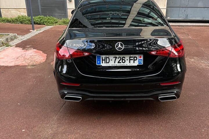 Private Transfer from Paris to Bruges with Multilingual Driver
