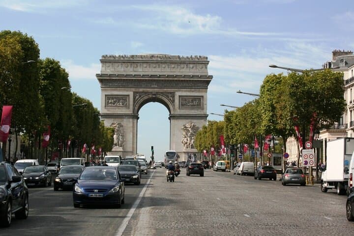 Paris Private Tour for Family with Kids