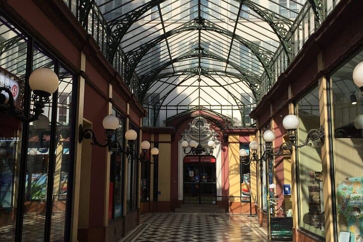 Paris Covered and Secret Passages Tour