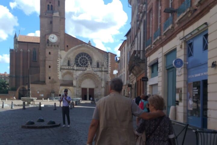 Toulouse Private Walking Tour with a Local