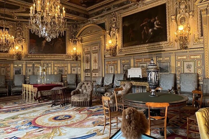 Château de Fontainebleau and Barbizon Village Full Day Tour