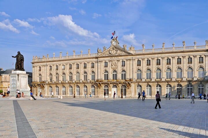 Self Guided Secrets Tour - Explore Nancy & Miss nothing