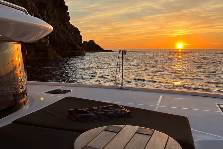 Excursion Agriates and Sunset DE Catamaran L'ile-rousse