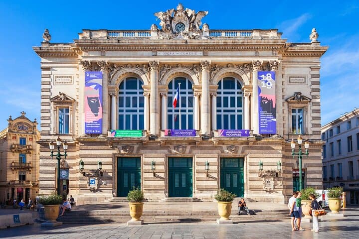 Hello Montpellier: Private 2-Hour Intro Walk with Local Guide
