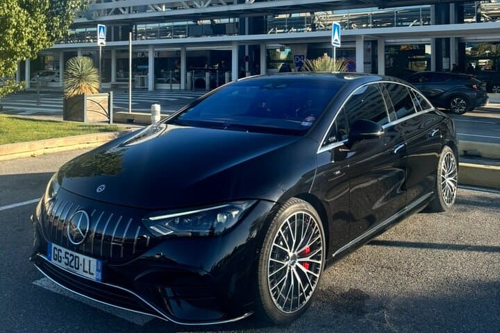 Mercedes EQE — Nice Airport (NCE)