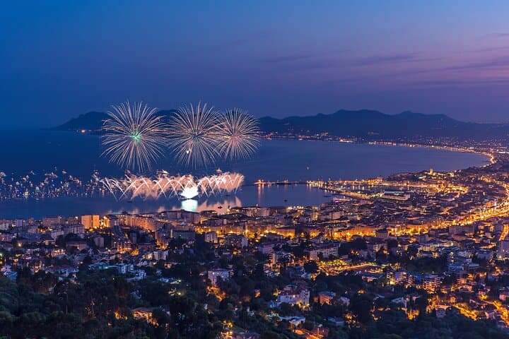 Summer Fireworks and Dinner Catamaran Cruise from Cannes