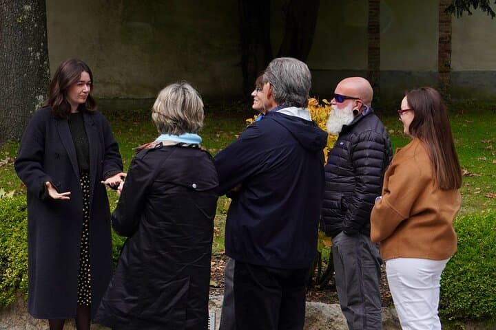 Private tour: Full Day Veuve Clicquot to Reims or Epernay region