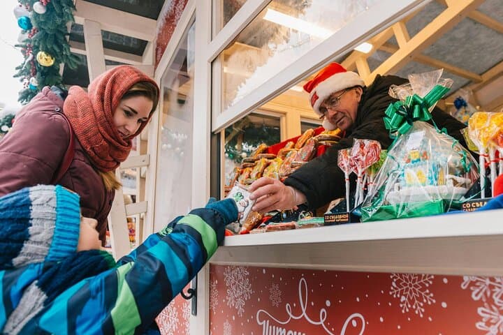 Paris Private Christmas Market Walking Tour