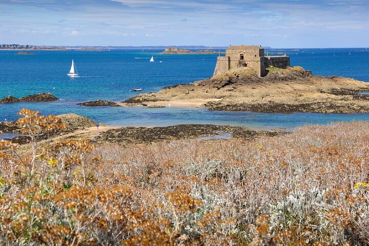 Fort National: The stone sentry built by Vauban (accessible at low tide).