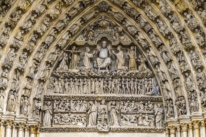 Amiens Cathedral Tour Audio Guide with Mobile App