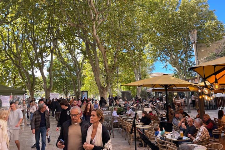 Market in Aix-en-Provence