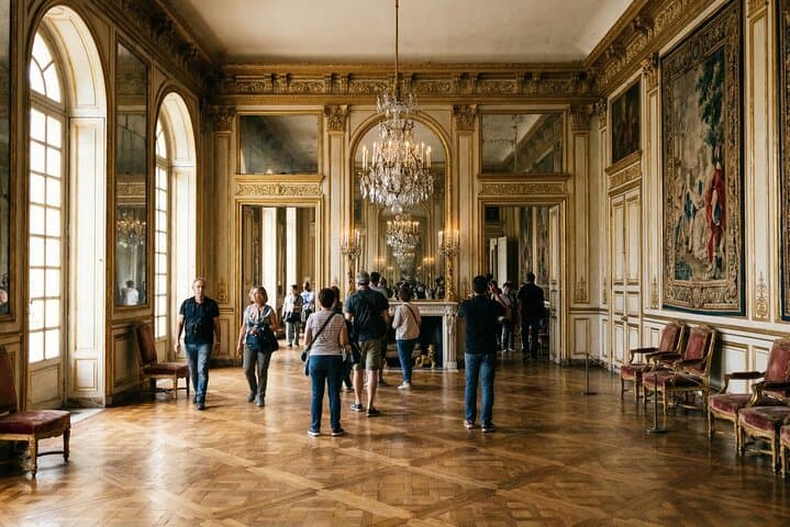 The Palace of Versailles and Garden Experience