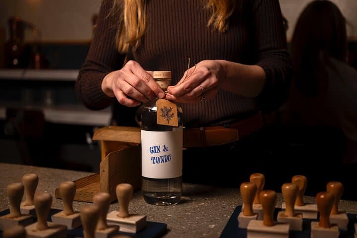 Paris Craft Distillery Make Your Own Gin Workshop