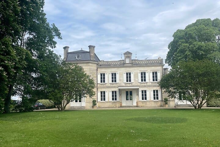 Saint-Emilion Pomerol Wine Tour Green Bordeaux