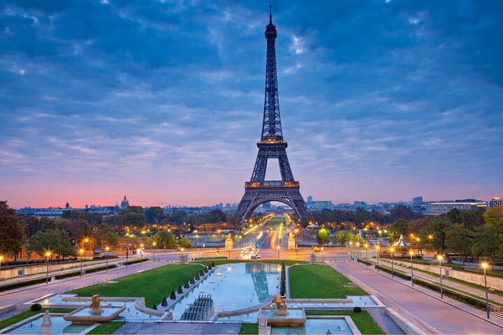 TOP Paris : Private Guided Tour with your mobile