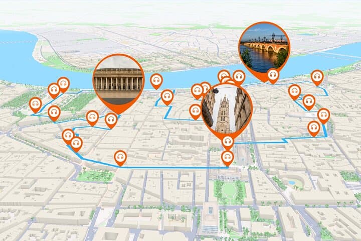 Full tour: A walk in the heart of UNESCO heritage (Port of the Moon).